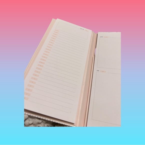 ERIN CONDREN PLANNER & ONE REFILL PACK - Picture 4 of 12